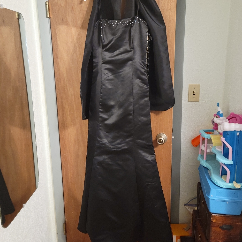 Fiesta Formal Black & Gold